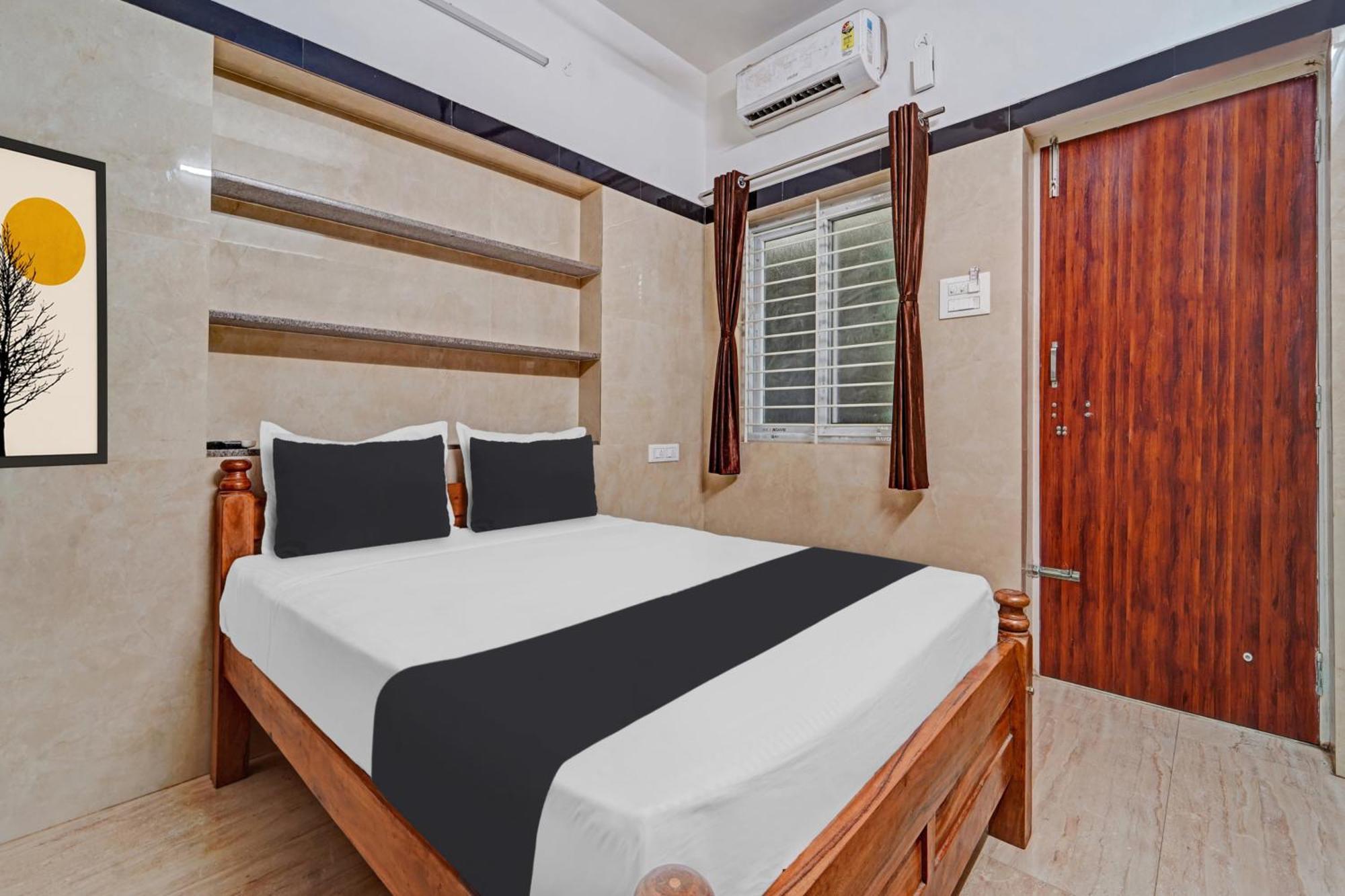 Super Hotel O Jaganath Nagar Near Hopes College Pilamedu Exterior photo